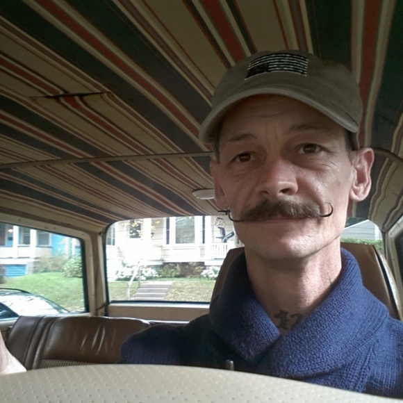 Meet your Posher, Dustin - Picture 7 of 8